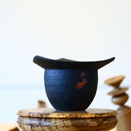 Kaori Ono〝blacca″ / humanity pot    no521-O5