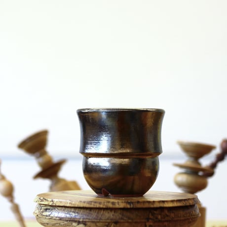 HUM / humanity pot     no.625-71
