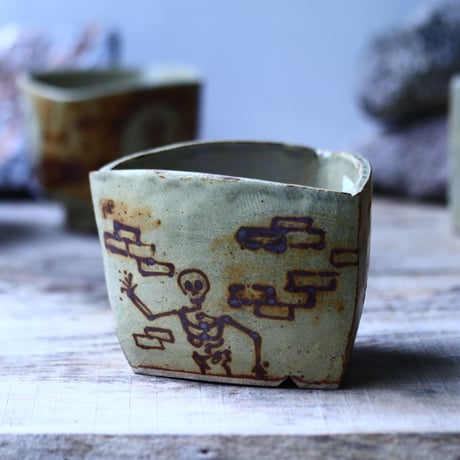Andrew  Gemrich  〝calavera″   /   humanity pot       no.91305