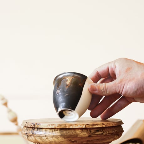 Kazuhiro Arima〝silk″ / humanity pot    no507-84