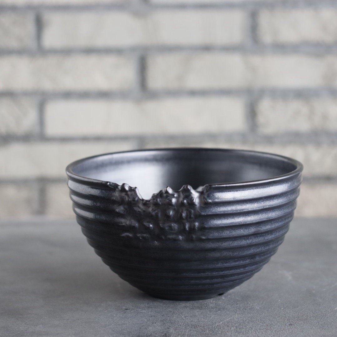 Yuta Uchida / black glaze melt / humanity (5.5