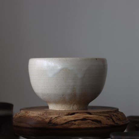 Masato Akutsu / white glaze / humanity pot    no.512-13
