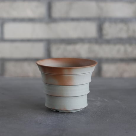 芽の巣山　陶器鉢　未使用品 芽の巣山 陶器鉢 未使用品 【公式通販】