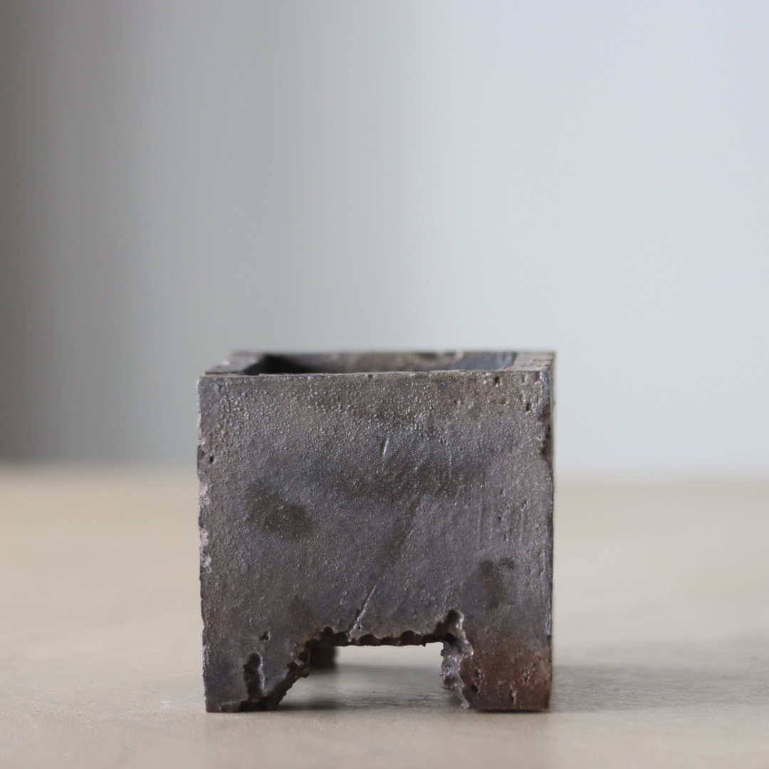 たけろうポット 角鉢 ムシクイ テツサビ たけろうポット/ 角鉢 / ムシクイ / テツサビ / M no.1006-39