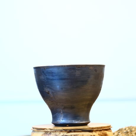 Yuta Uchida / gold glaze / humanity pot    no.1231-49