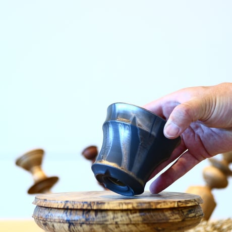Yuta Uchida〝gold glaze″ / humanity pot    no514-U14