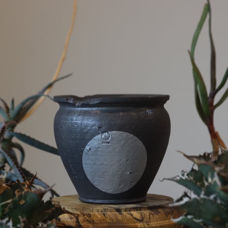 N/OH 澪標　S – 海の月/black 植木鉢 N/OH 澪標 S – 海の月/black 植木鉢