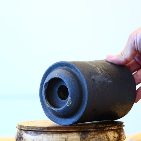Kazuhiro Arima〝black bite″ / humanity pot    no813-21