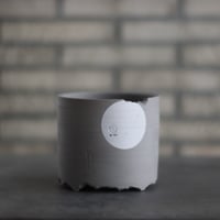 たけろうポット/ 角鉢 / ムシクイ / テツサビ / M no.1006-39 | 芽の巣山