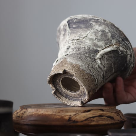 Masato Akutsu / graffito / humanity pot    no.512-12