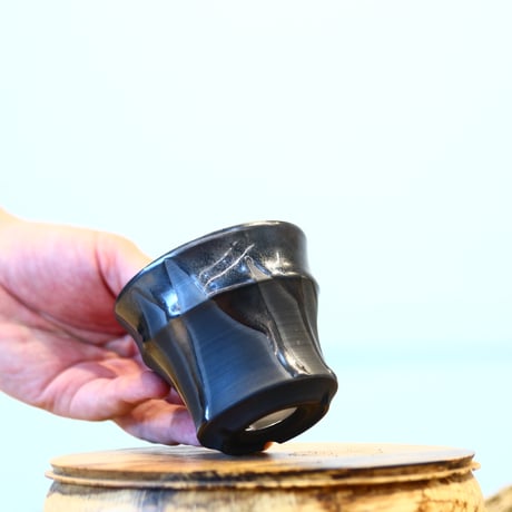 Yuta Uchida / black glaze / humanity pot    no.1231-1
