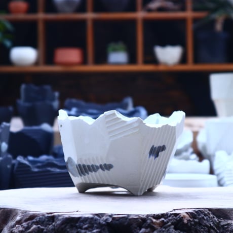 N/OH   澪標  盆栽鉢  S  /  matt White (dripping Black )   no.40443
