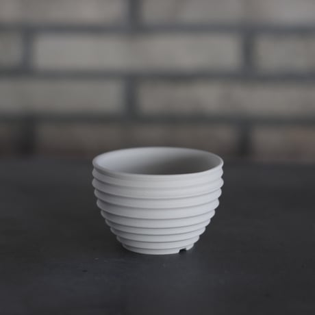 CATEGORY 2.5号鉢 | 芽の巣山