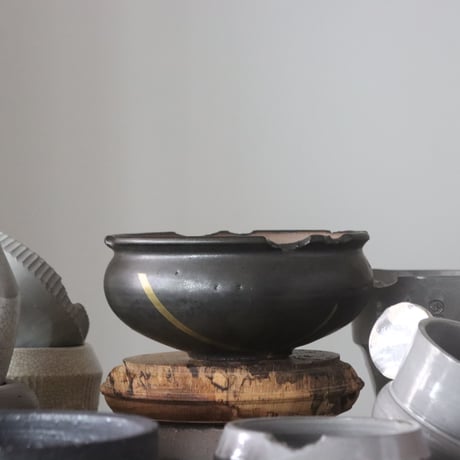 N/OH ノウ　グデア　PRIMITIVE POT S　鉢　リッチブラック 2025年最新】n/oh 鉢の人気アイテム - メルカリ