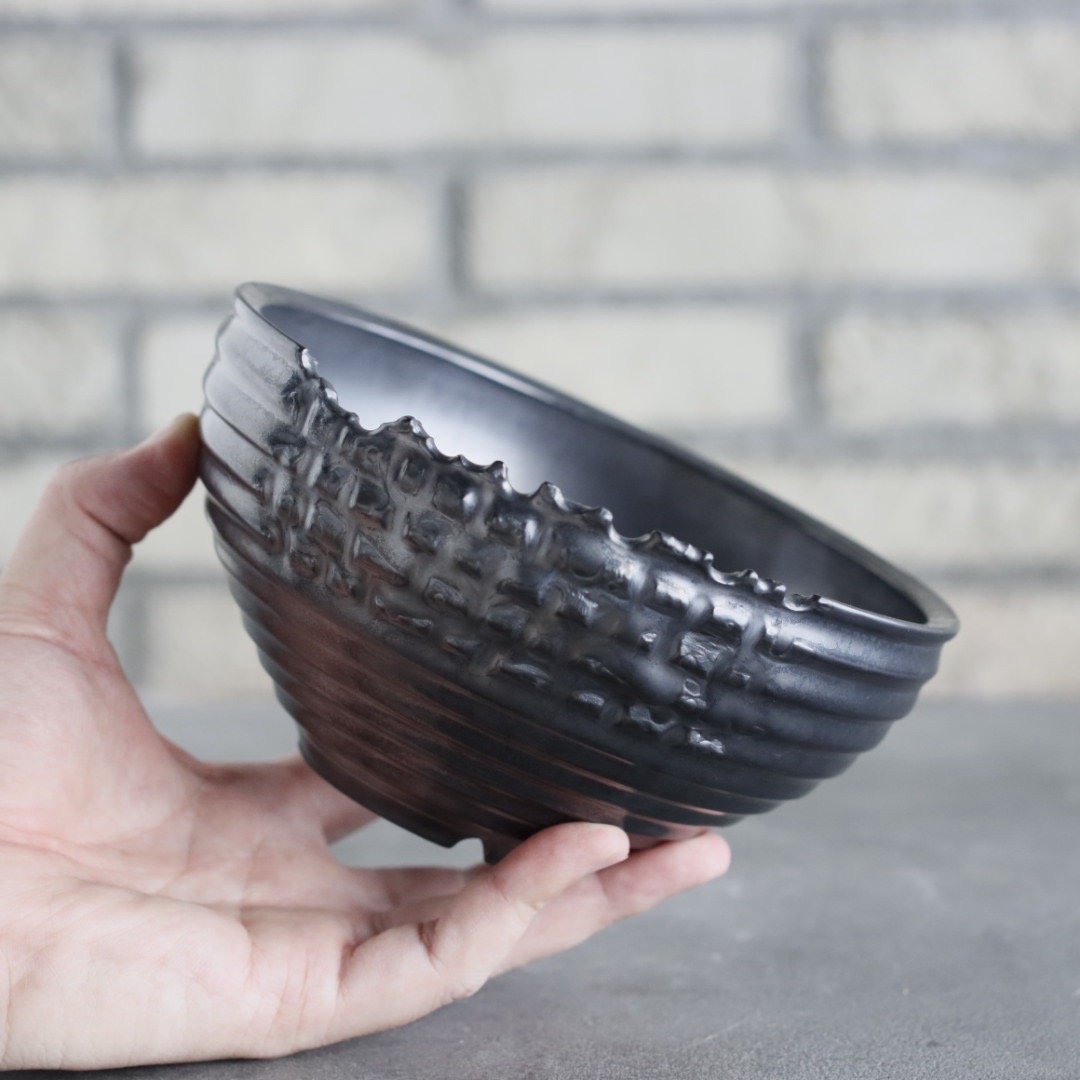 Yuta Uchida / black glaze melt / humanity (5.5