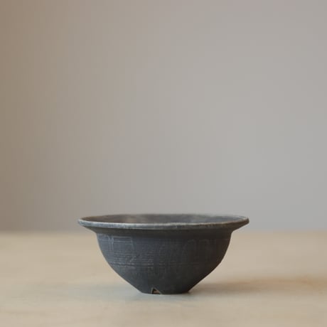 Yuta Uchida / black clay (3号鉢)  no.330-38