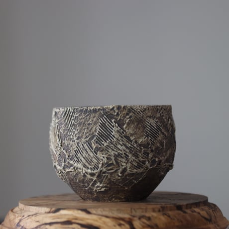 Masato Akutsu〝graffito″ / humanity pot    no.609-77
