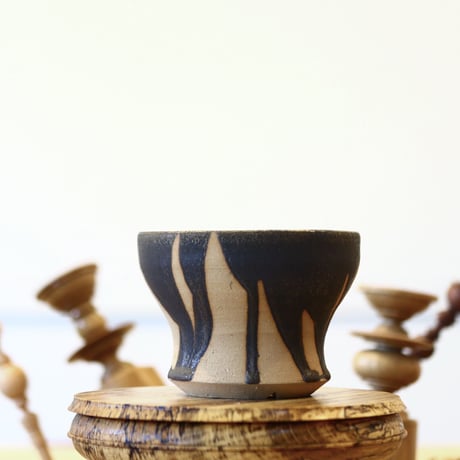 HUM / humanity pot     no.625-99