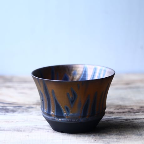 Yuta  Uchida 〝gold  glaze″   /   humanity pot       no.80249