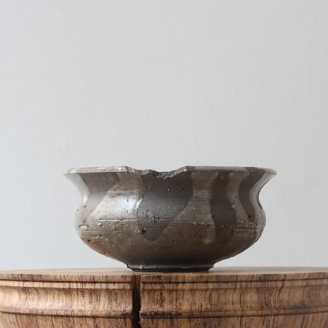 N/OH / コロ鉢 / RUNNY GREY+Moon / XS (3.5号)  no.504-175