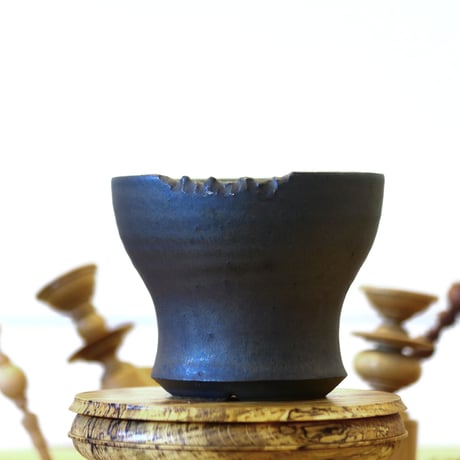 HUM / humanity pot     no.625-111