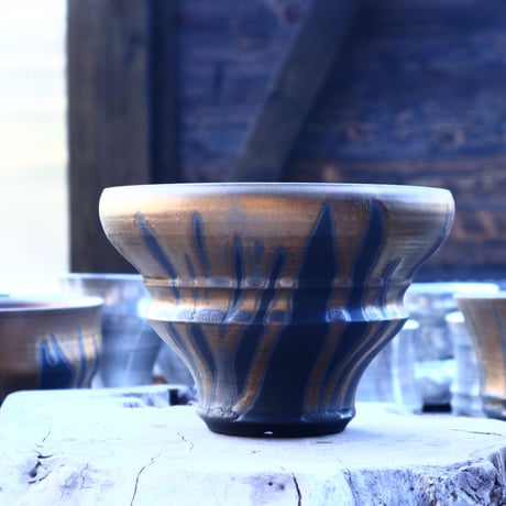 Yuta  Uchida 〝gold  rust″    /   humanity pot      no.11752