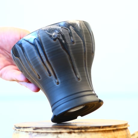Yuta Uchida / black glaze / humanity pot    no.1231-23