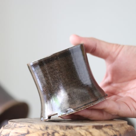 Masato Akutsu〝brown glaze″ / humanity pot    no.609-16