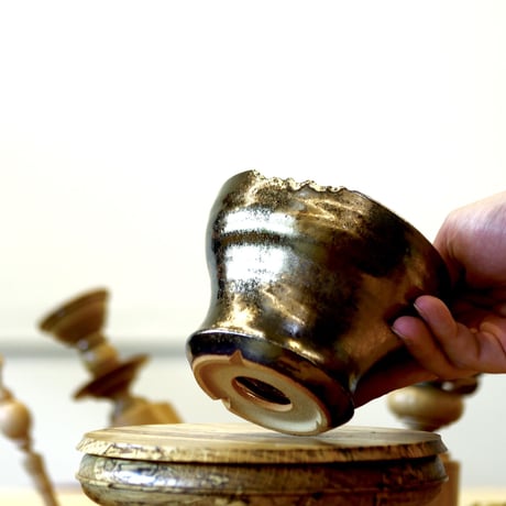 HUM / humanity pot     no.625-108