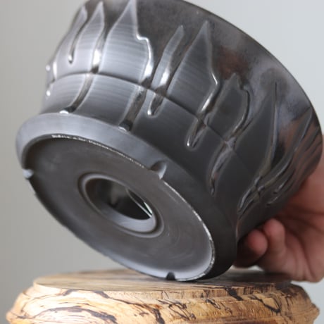 Yuta Uchida / black glaze / humanity pot     no.512-78