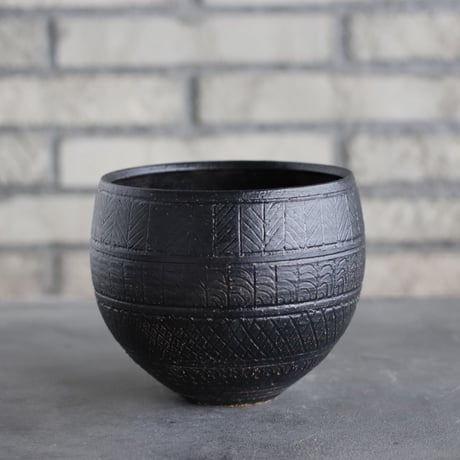 Yuta Uchida / black clay / humanity (4.5号)  no.517-71