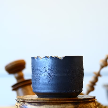 HUM / humanity pot     no.114-24
