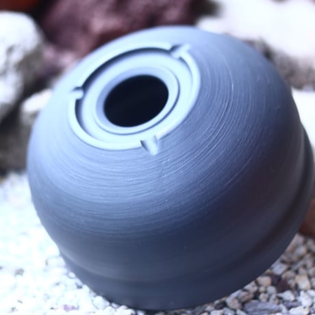 Yuta  Uchida 〝black  clay″   /   humanity pot       no.510-41