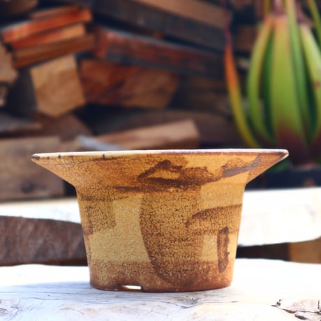 Masato  Akutsu 〝crack ocher″／humanity pot    no50823