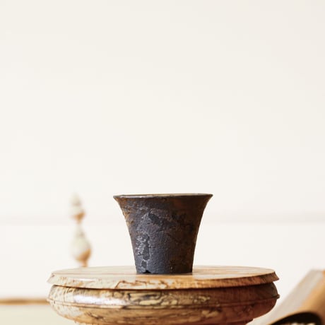 Kazuhiro Arima〝black bite″ / humanity pot    no507-76