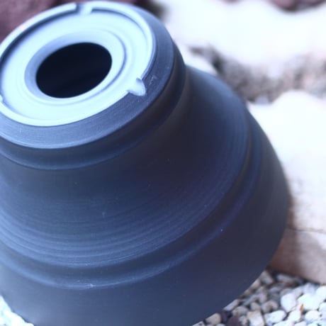 Yuta  Uchida 〝black  clay″   /   humanity pot       no.510-31