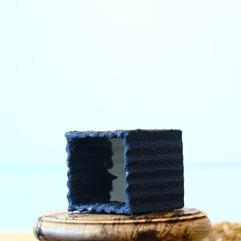 6517f0330b53bc1c3e248680
