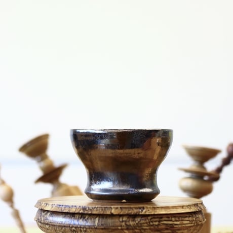 HUM / humanity pot     no.625-24