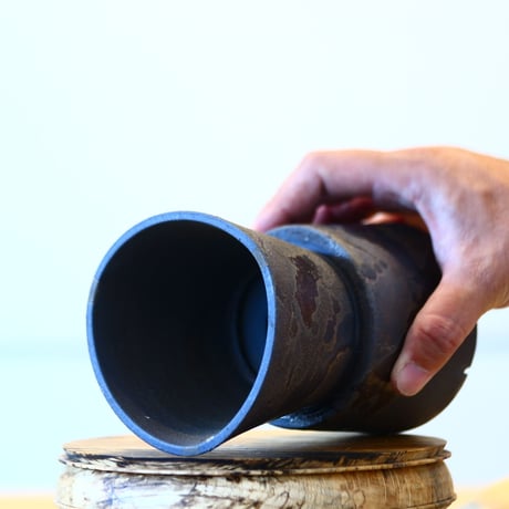 Kazuhiro Arima〝black bite″ / humanity pot    no813-22