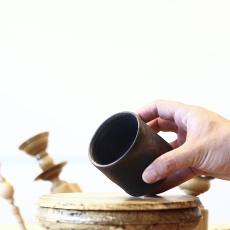 HUM / humanity pot     no.625-10