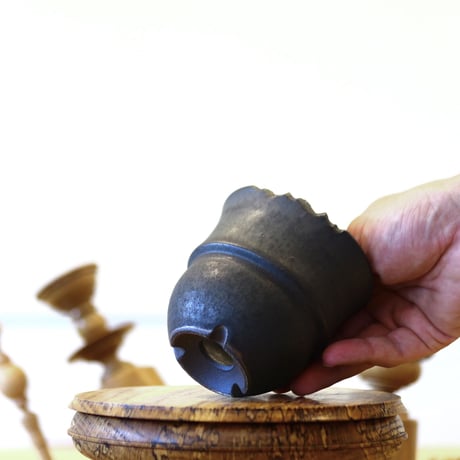 HUM / humanity pot     no.625-73