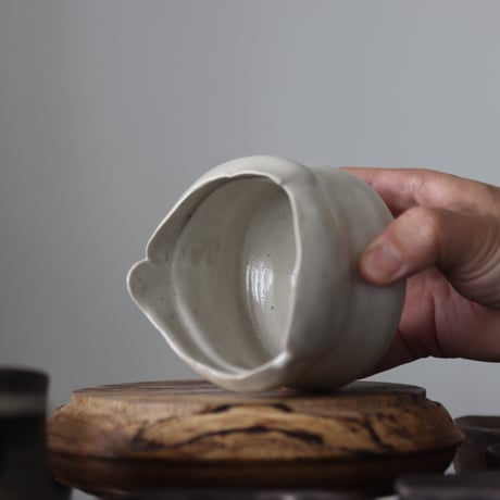 Mie Maeda / blanco / humanity pot    no.512-20