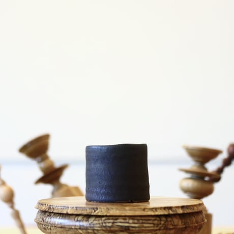HUM / humanity pot     no.625-02