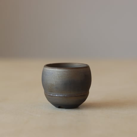 Yuta Uchida / gold glaze (1.5号鉢)  no.330-91