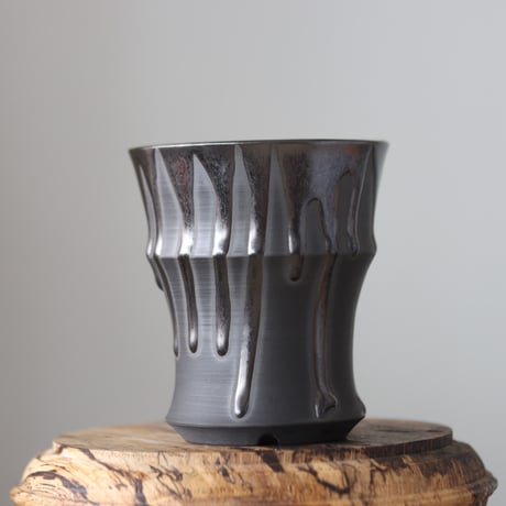 Yuta Uchida / black glaze / humanity pot     no.512-69