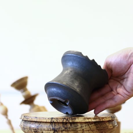 HUM / humanity pot     no.625-57