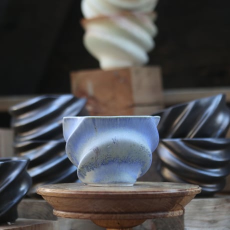 P&A ceramic ware / spiral pot 　no.108-107
