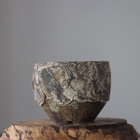 Masato Akutsu〝graffito″ / humanity pot    no.609-78