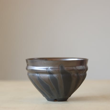 Yuta Uchida / black glaze (4号鉢)  no.330-7