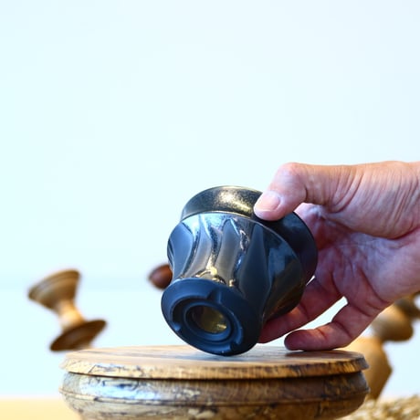Yuta Uchida〝black glaze″ / humanity pot    no514-U31